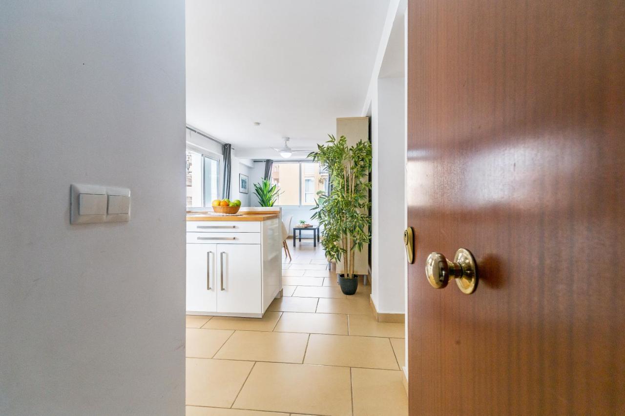 Fuengirola Paseo Maritimo Deluxe Apartment By The Beach Esterno foto